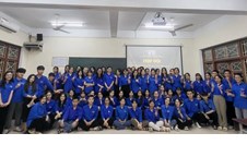 Đội 2315 - Đội tình nguyện hè Trường Đại học Vinh tiếp nối các Đội làm nên mùa hè ý nghĩa tại Làng trẻ SOS thành phố Vinh