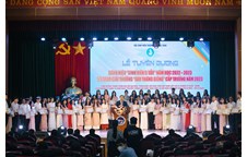 Hội sinh viên Trường Đại học Vinh tổ chức Lễ tuyên dương Danh hiệu “Sinh viên 5 tốt” năm học 2022-2023 và trao Giải thưởng “Sao tháng Giêng” năm 2023