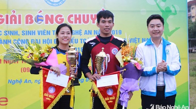  Đại học Vinh giành giải Nhất Giải bóng chuyền truyền thống học sinh - sinh viên