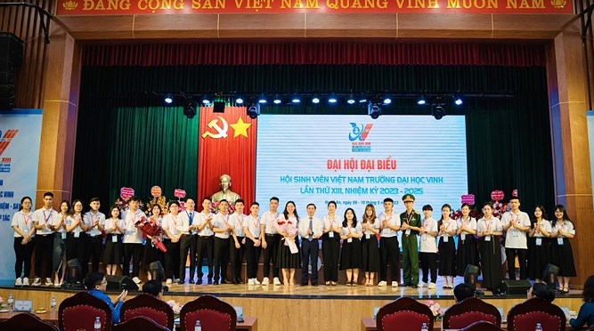  Ra mắt Ban Chấp hành Hội Sinh viên Việt Nam Trường Đại học Vinh Khoá XIII, nhiệm kỳ 2023 - 2025